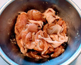 Foto del paso 1 de la receta: Pollo Karaage (Pollo frito estilo Japonés)