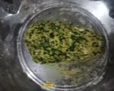 A picture of step 2 of Methi Bathua Paratha.