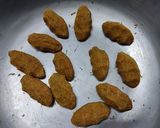 દુધી ના મુઠીયા (Dudhi Muthiya Recipe In Gujarati) રેસીપી સ્ટેપ3ફોટો