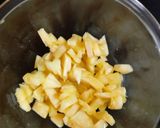 A picture of step 1 of Pineapple salsa.