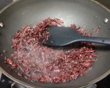 A picture of step 2 of Beetroot sabudana halwa.