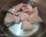 A picture of step 3 of Chicken soup.