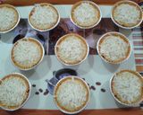 Foto langkah ke 7 dari resep Muffin Custard Keju Kukus.