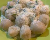 Foto del paso 6 de la receta: Ñoquis rellenos (salsa crema de verdeo)