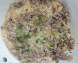 A picture of step 4 of Easy Pork Omelette.