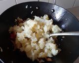 A picture of step 3 of Poori sagu and chapathi.
