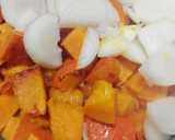 Foto del paso 3 de la receta: Guiso oriental de calabaza, castañas y orejones (vegano)