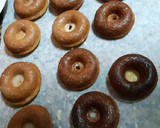 Foto del paso 5 de la receta: Donutsbizco con cobertura chocolate (un invento)