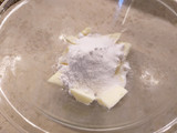 Salame al cioccolato con le nocciole