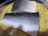 Salmón en salsa de mostaza y limón