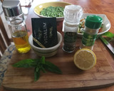 Foto del paso 1 de la receta: Ensalada con crudités de abril aliñadas con Vidalim Omega 3