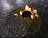 Gambar langkah 2 resipi Nasi Goreng Telur Express.