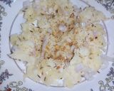 A picture of step 1 of Bhel Puri Chaat.