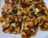 ડ્રાયફ્રુટ ચીકી (Dryfruit Chiki Recipe In Gujarati) રેસીપી સ્ટેપ5ફોટો