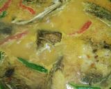 Foto langkah ke 3 dari resep Ikan siakap masak lemak chili.