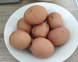 Foto langkah ke 1 dari resep Chinese Tea Eggs.