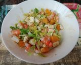 Foto del paso 4 de la receta: Ensalada de langostinos y naranja