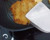 A picture of step 10 of MacDonald hash browns😋😍.