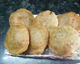 A picture of step 15 of Urad daal ki kachori.
