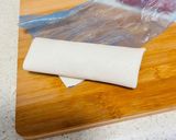 Foto langkah ke 3 dari resep Sausage Roll (Resep No.113).