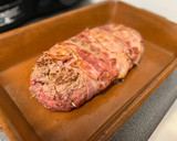 Foto del paso 6 de la receta: Pastel de carne para Navidad 🎄🎁