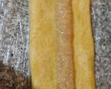 A picture of step 2 of Makroud 😍.