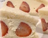 รูปขั้นตอนการทำที่ 5 ของ Strawberry Sandwich with Fresh cream