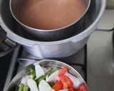 भरपूर भाज्या घालून केलेलं सांबार (Vegetable Sambar Recipe In Marathi) रेसिपी स्टेप 1 फोटो