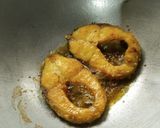 A picture of step 3 of Katla Cauliflower Curry.