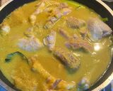 Foto langkah ke 4 dari resep Ayam Ungkep Bumbu Kuning.