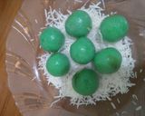 Foto langkah ke 4 dari resep Klepon Tabur Keju.