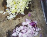 Foto langkah ke 2 dari resep Roti Goreng isi Ayam kecap.