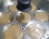 A picture of step 3 of Chinese idli from roti and daal.