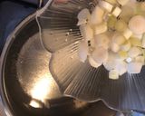 Foto del passaggio 5 della ricetta Abbacchio scottaditoCon crema di favee pecorino