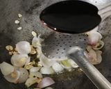 A picture of step 5 of Veg manchurian.