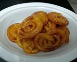 A picture of step 31 of Mango Jalebis With Rabdi.
