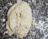 Foto del paso 3 de la receta: Medialunas de manteca muy fáciles!!