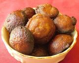 A picture of step 5 of Unni Appam aka Ghee Appam.