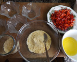Foto del paso 1 de la receta: Tartitas de fresas y crema de nata