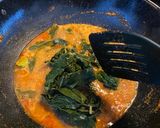 Foto langkah ke 3 dari resep Gulai daun singkong teri.