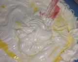 Foto langkah ke 3 dari resep Bolu keju kukus.