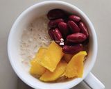 Gambar langkah 3 resipi Blue Mango Red Bean Oat Mug.