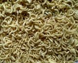 Foto langkah ke 2 dari resep Bola-Bola Tahu Mie (simple).