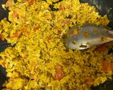 अंडा भुर्जी (anda bhurji recipe in marathi) रेसिपी स्टेप 2 फोटो