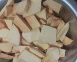 A picture of step 1 of ELEPHANT 🐘 YAM 🍠/ SURAN OR JIMIKAND.