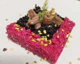 Foto del passaggio 5 della ricetta Bis di risotti al nero e alla barbabietola