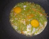 Foto langkah ke 7 dari resep Tumis telur orak arik paria (tips biar anak demen makan paria).