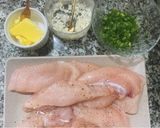 Hình bước làm 1 của món Gà áp chảo