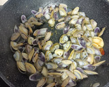 Foto del paso 3 de la receta: Spaghetti alle vongolle