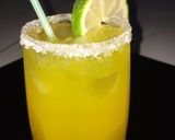 A picture of step 4 of Pineapple,ginger drink.